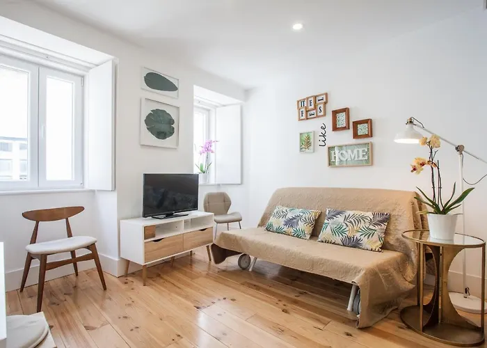 Downtown Flat - Metro And Tram28