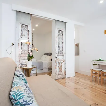 Downtown Flat - Metro And Tram28 * ליסבון