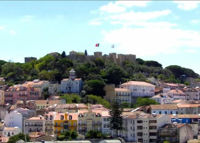 Апартаменти Downtown Flat - Metro And Tram28 Лісабон